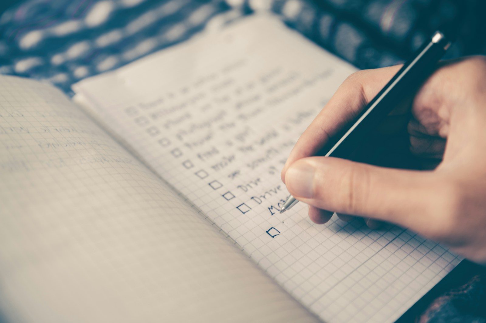 Patient completing a private specialist consultation checklist